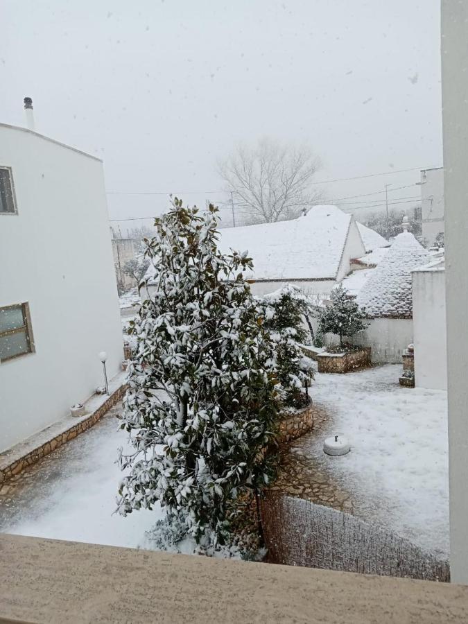 הוילה אלברובלו Trullo Amicizia מראה חיצוני תמונה