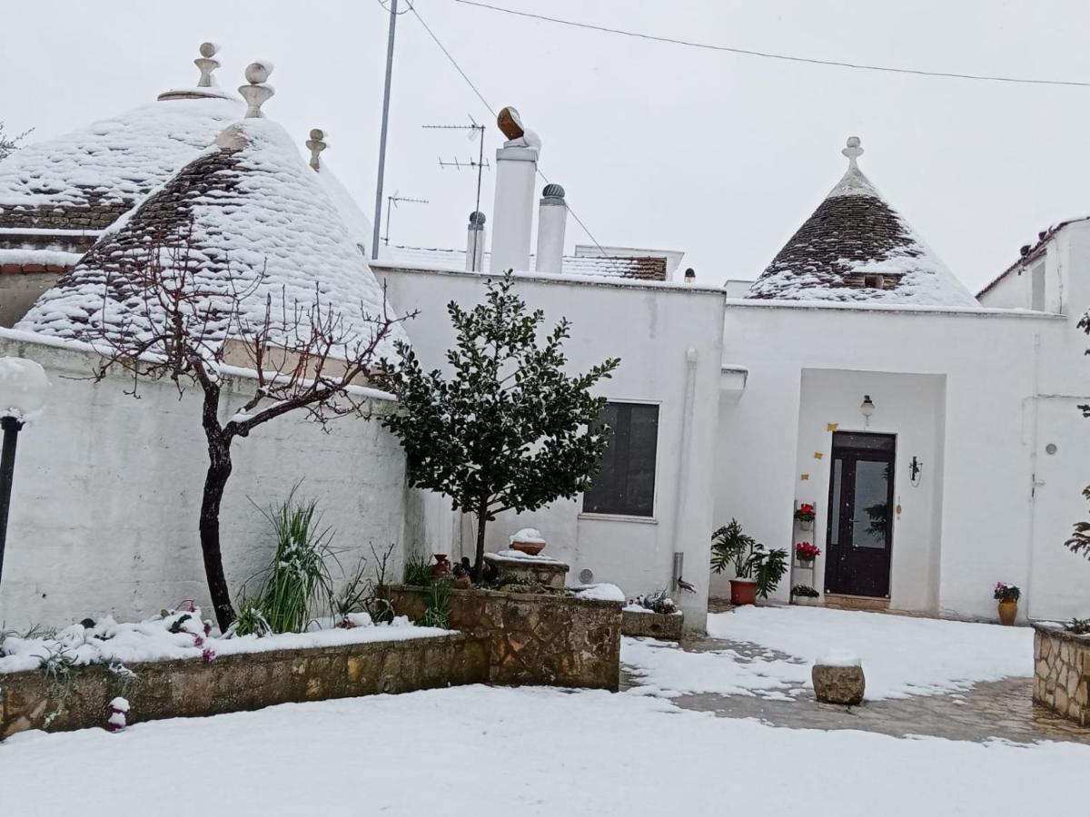 הוילה אלברובלו Trullo Amicizia מראה חיצוני תמונה