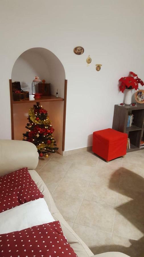 הוילה אלברובלו Trullo Amicizia מראה חיצוני תמונה